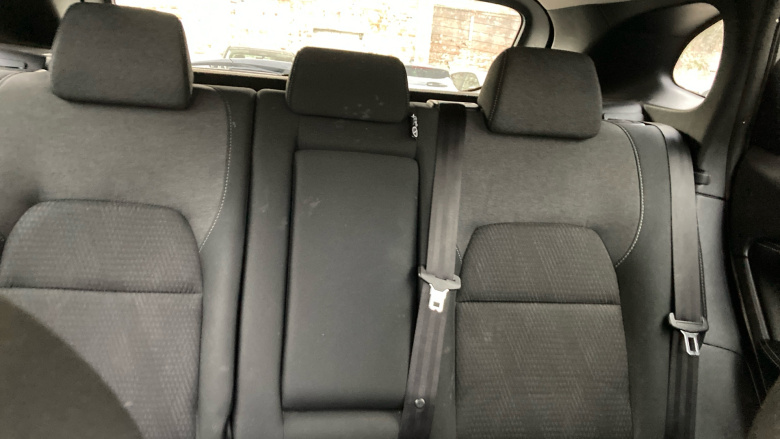 Nissan Qashqai 1.3 DiG-T MH N-Connecta 5dr Petrol Hatchback